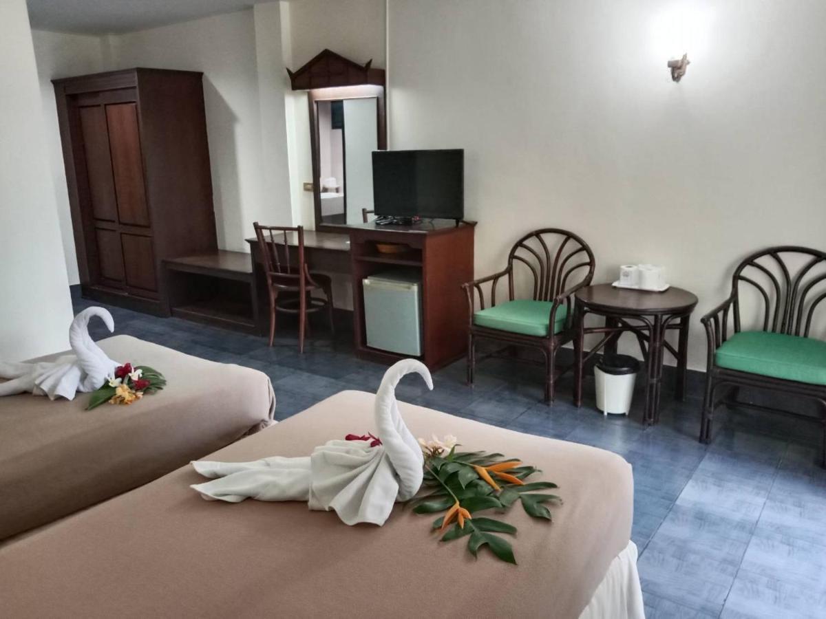 Ban Nam Mao Resort Na Chom Thian Exterior photo