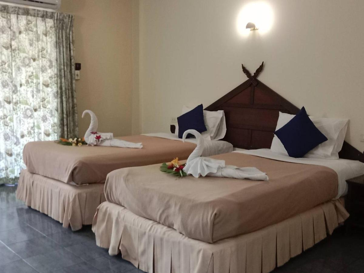 Ban Nam Mao Resort Na Chom Thian Exterior photo